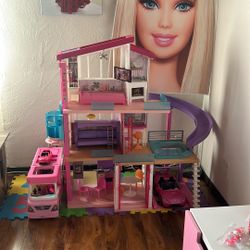 Barbie Doll House 
