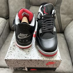 Air Jordan 4 Retro 