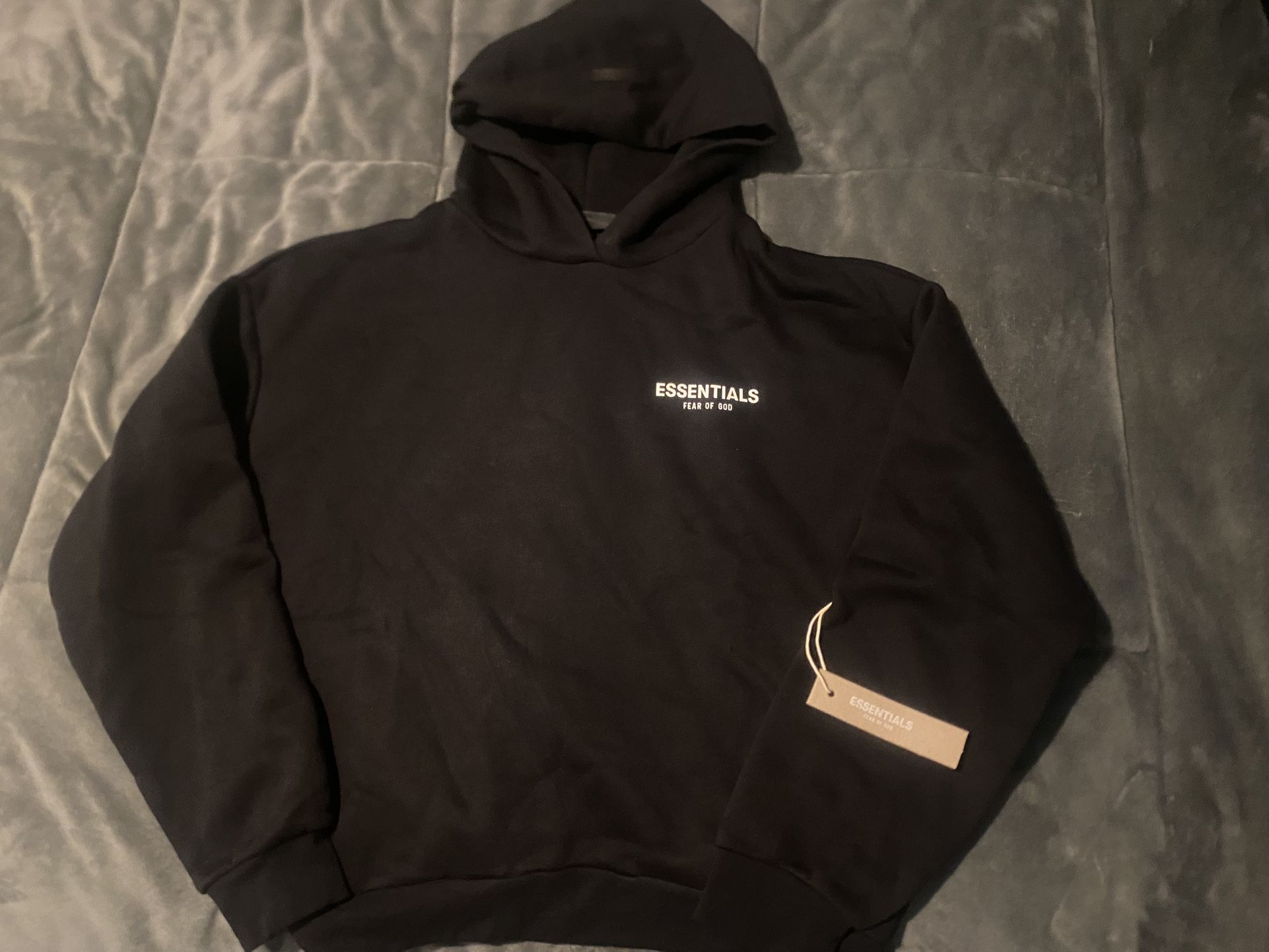 🔥Essentials Fear of God Hoodie – Black/White Logo (Men’s Large) – Cozy ✨