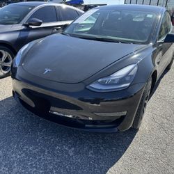 2022 Tesla Model 3 ¡EN PAGOS! 