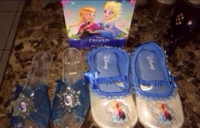 Elsa puzzle sleep shoes and play shoes