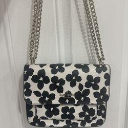 Kate Spade Crossbody Purse ✨