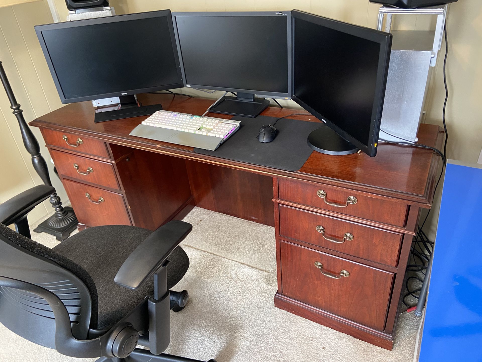 Large Office Desk (Kimball)