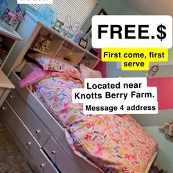 Free White Bed With Drawers 