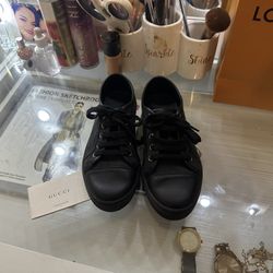 Black Gucci Shoes Size 5
