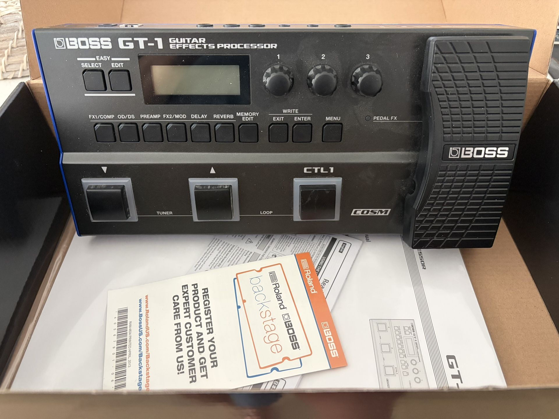 Boss GT-1 Guitar Effects Processor