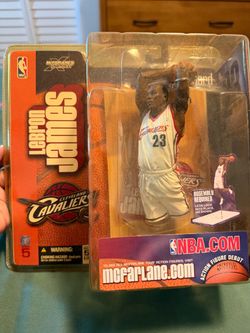 JAMES LEBRON CLEVELAND CAVALIERS JAMES LEBRON CLEVELAND CAVALIERS