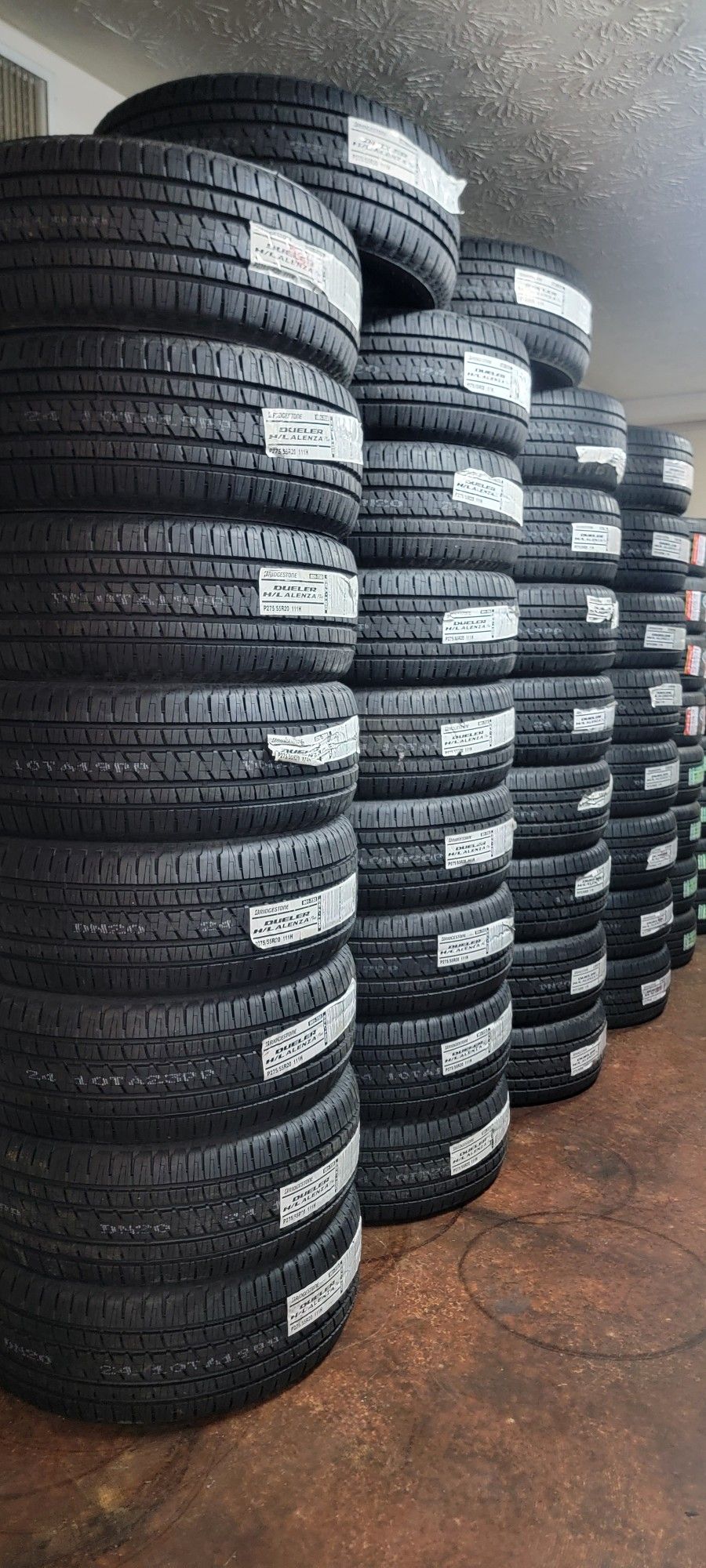 275/55/20 BRIDGESTONE 