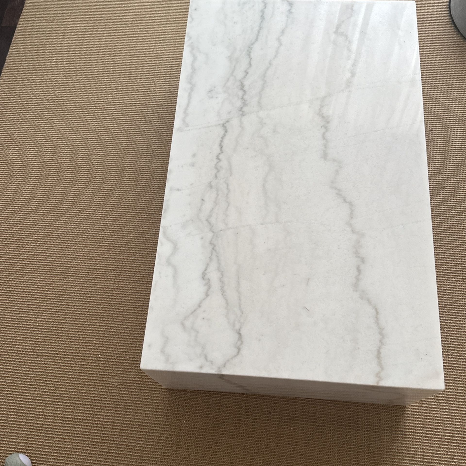 Interior icons plinth Coffee Table