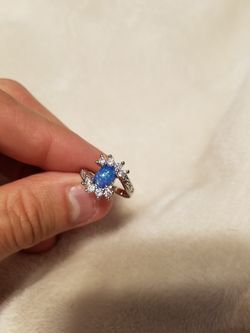 New 925 blue opal ring size 6
