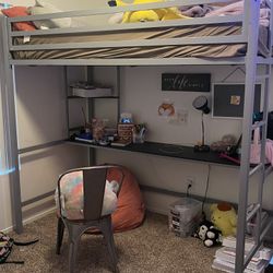 Twin Size Bunk bed With Desk OBO