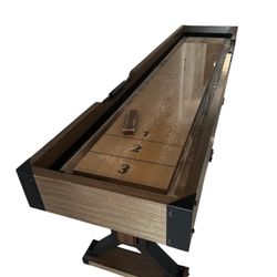 Shuffle Board Game
