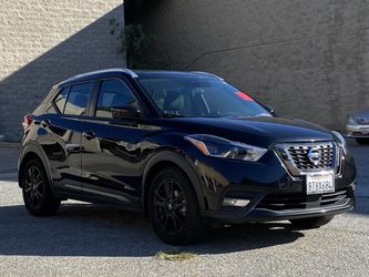 2020 Nissan Kicks