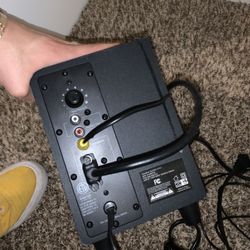 LOGICTECH SPEAKER WITH SUBWOOFER