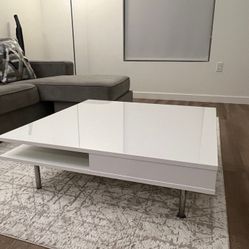 Ikea TOFTERYD Glossy White Coffee Table