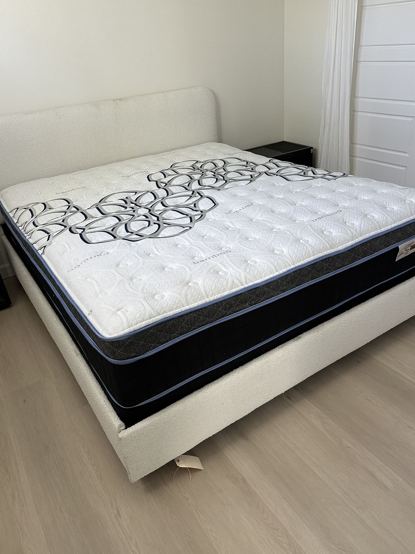 California King Pillow Top Bran New Mattress All Sizes