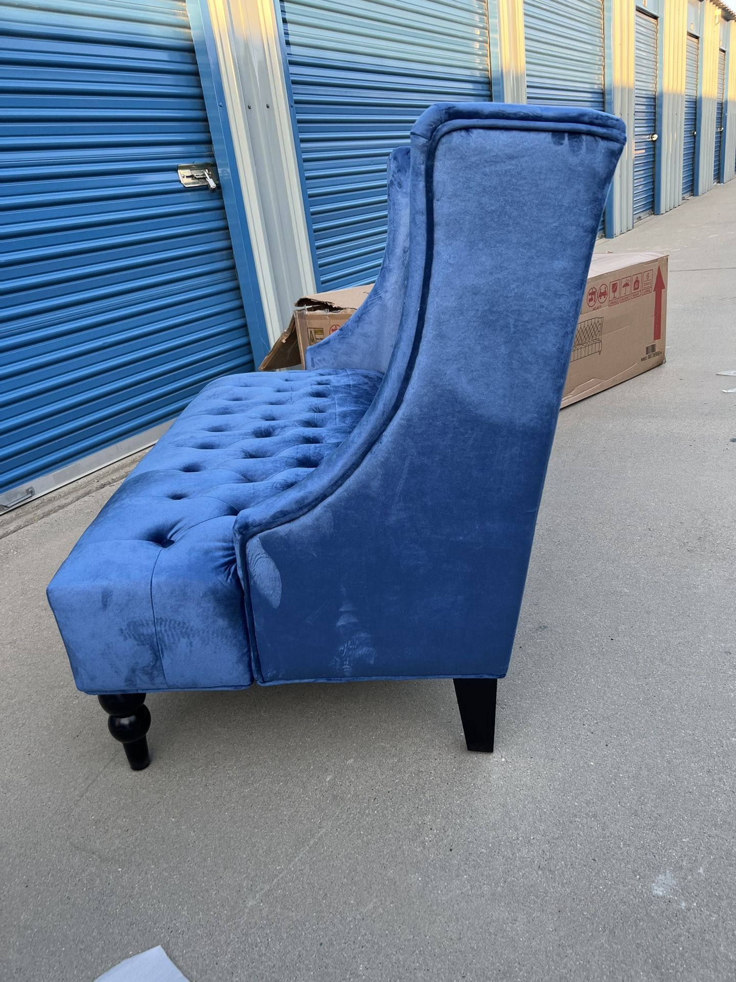 Brand New High Back Blue Velvet Loveseat for Sale in Fowler, CA OfferUp
