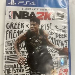 NBA 2K19 – PS4 Game – Giannis Antetokounmpo Cover