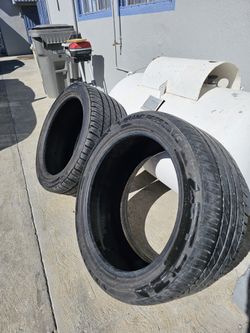 275 45 19 Tires