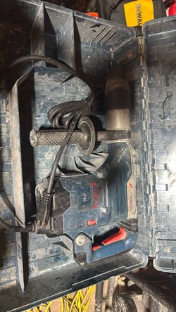 Bosch Rotary Hammer Drill with Case