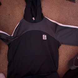 Nike jump force hoodie size medium