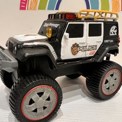 ROAD RIPPER 8 INCH POLICE MONSTER TRUCK STYLE  - 3 LIGHT AND SOUND BUTTONS