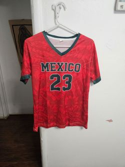 Red Mexico #23 V-Neck Soccer Jersey