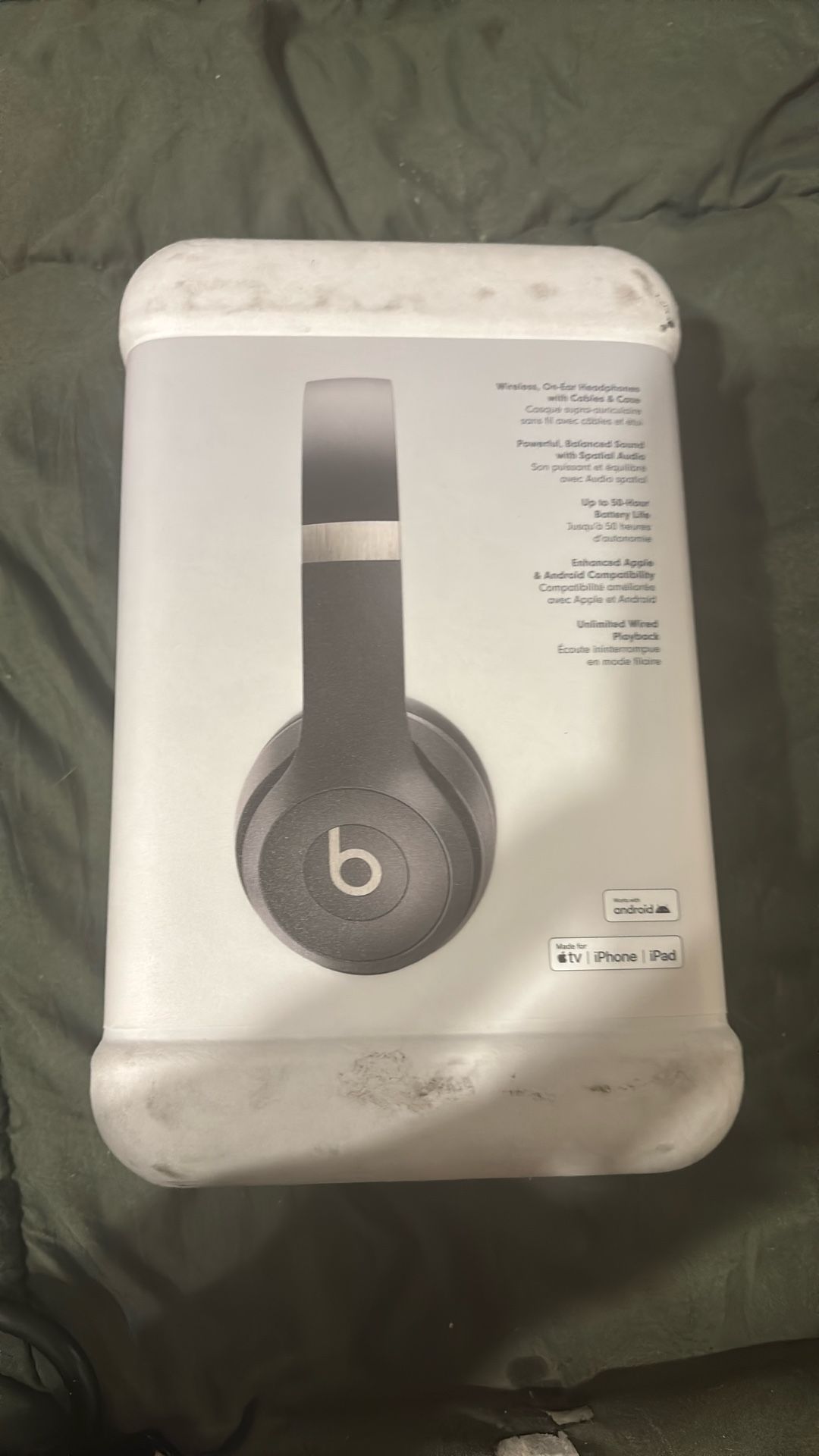 Beats Solo 4