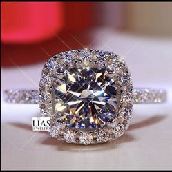 New 18k White Gold Engagement Ring 