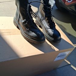 Black Boots Men Or Women Size 9w