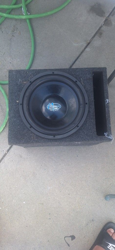 Bass Box And Amplifier