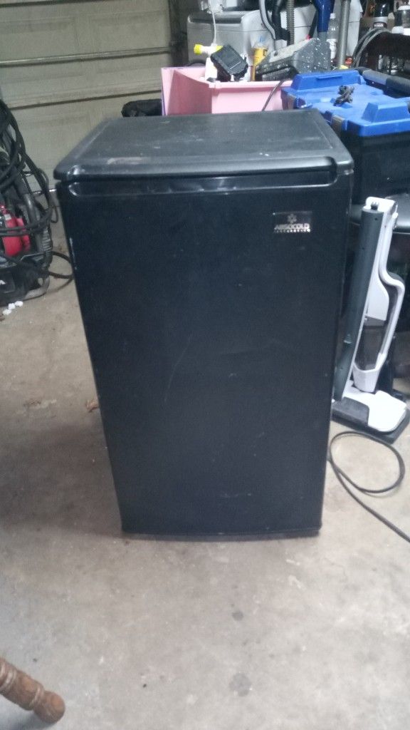 Mini Fridge for Sale in Katy, TX OfferUp