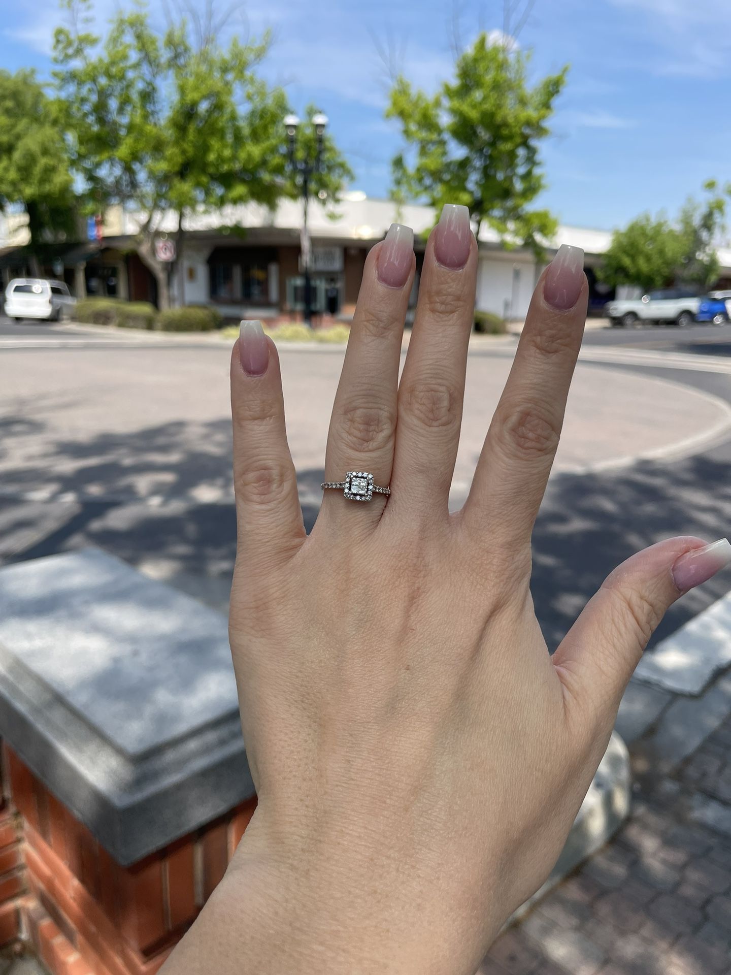 14K Gold Natural Diamonds Ring Promise Engagement Wedding Cocktail 