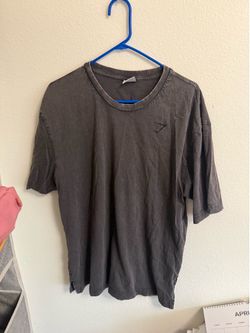Gym shark shirt