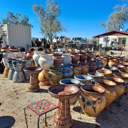 Metal Yard Art 🌵Imports😍POTTERY ❗️