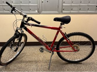 Specialized rock hopper mountain bike