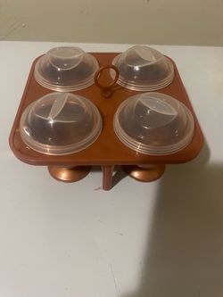 4-Cavity Silicone Egg Mold with Lids