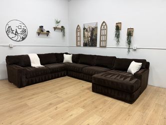 Brown Sectional Couch Free Delivery
