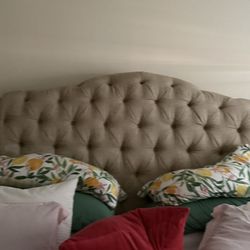 King Upholster Bed Frame 