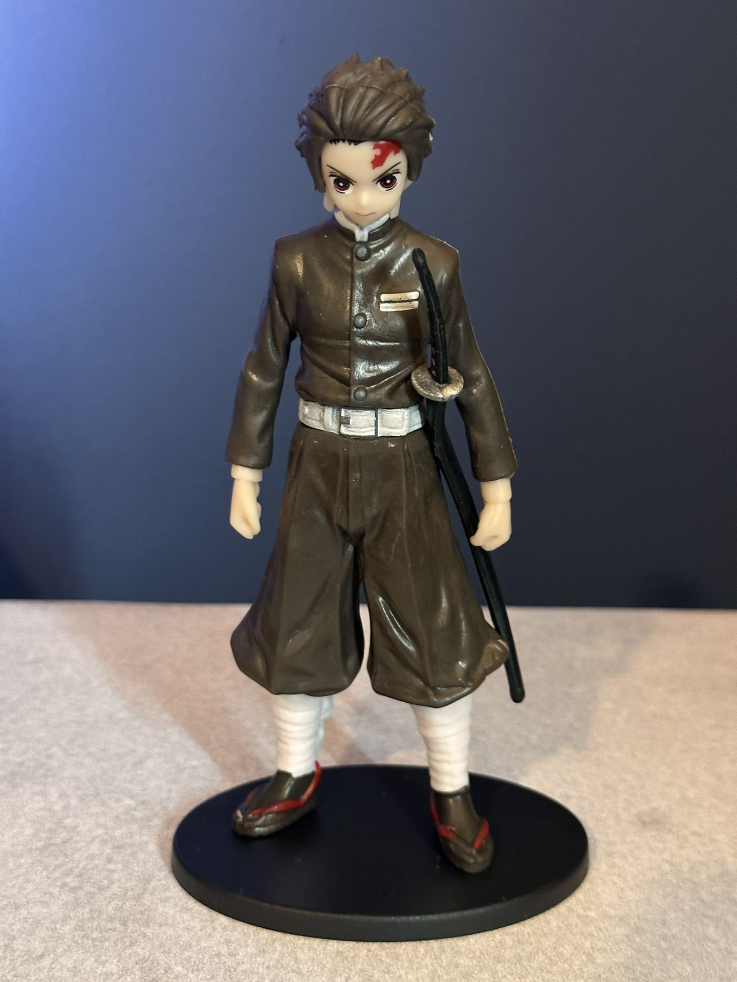 Tanjiro Kamado Kimetsu no Yaiba Demon Slayer Action Figure 6” tall