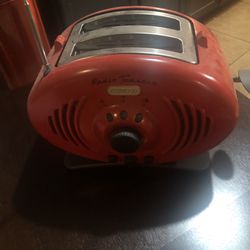 Kenwood Vintage Retro Unique Red Fm Radio Toaster
