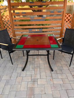 Custom outdoor patio table