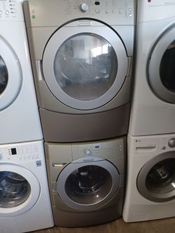 Maytag front load washer and electric dryer set