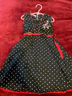 Girls black and whit poke dot dress size 5/6