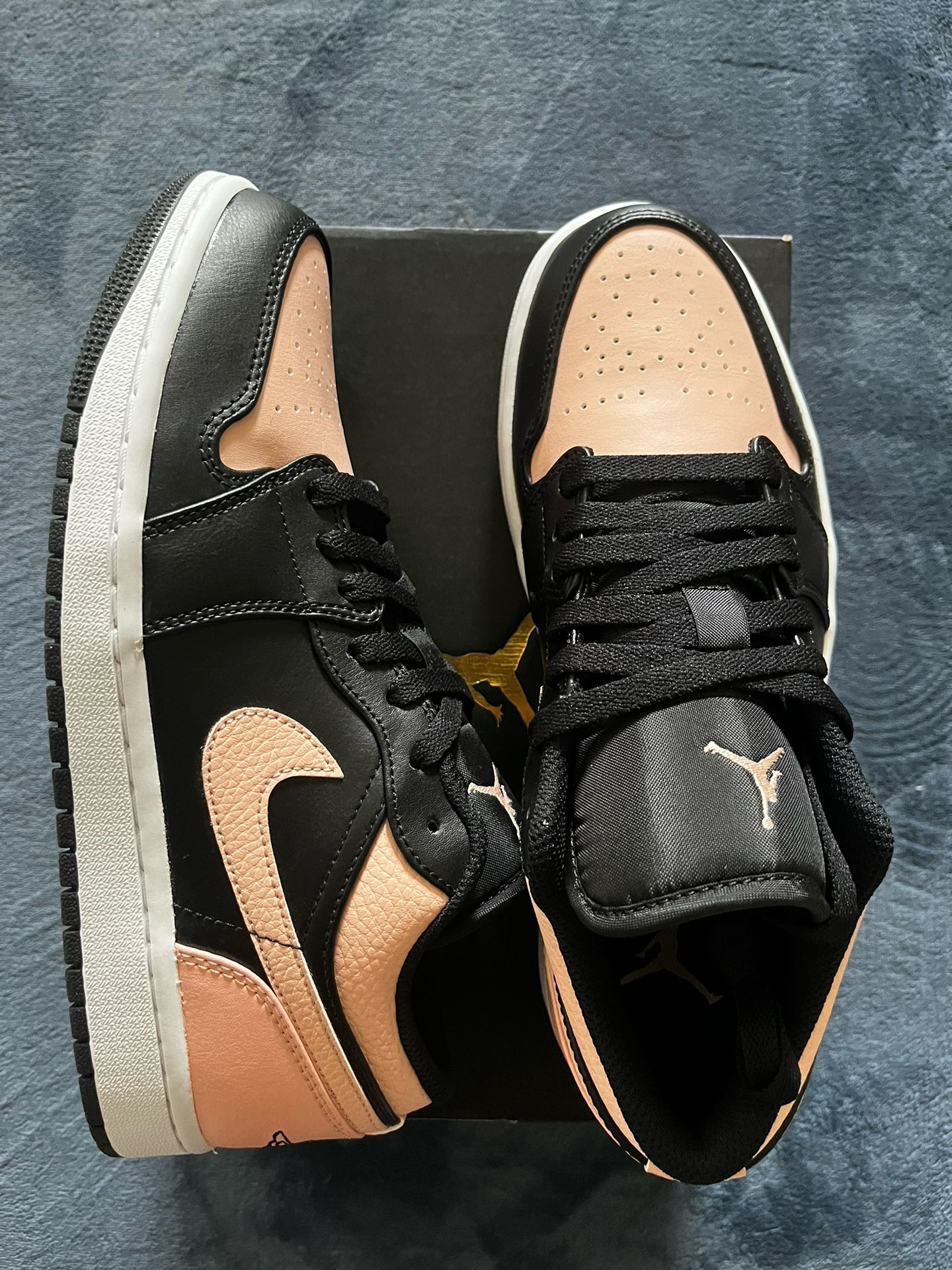 Jordan 1 low size 8 men
