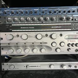 Vestax  R 1 Rotary Mixer And Crossfader 