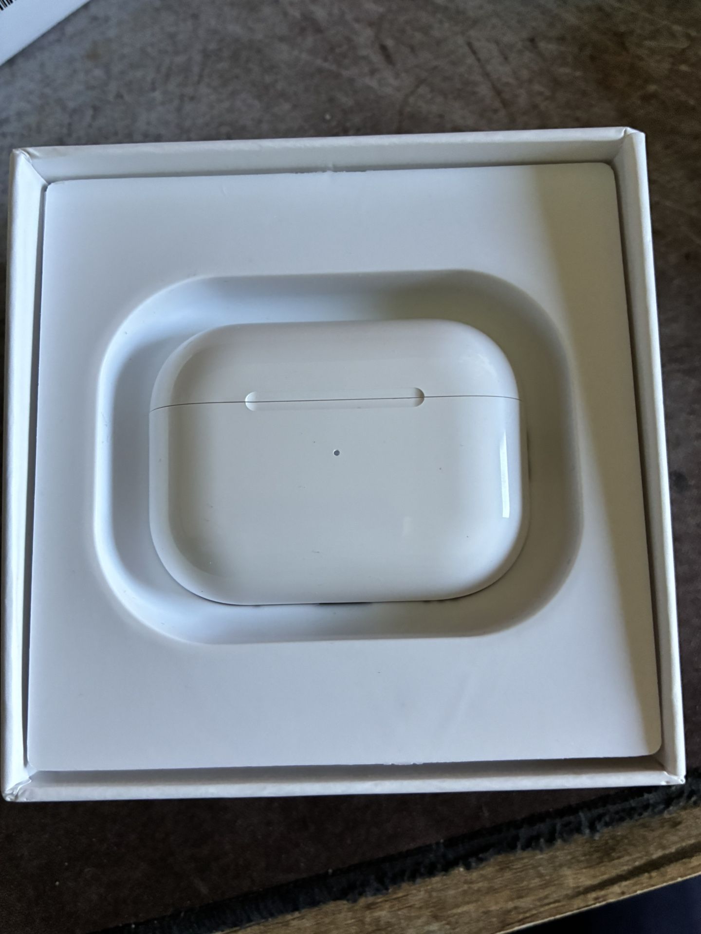 NEW apple airpods (2nd gen)