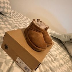 Uggs Toddler Boots