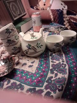 Ceramic Teapot and Cup Set with Bird Design