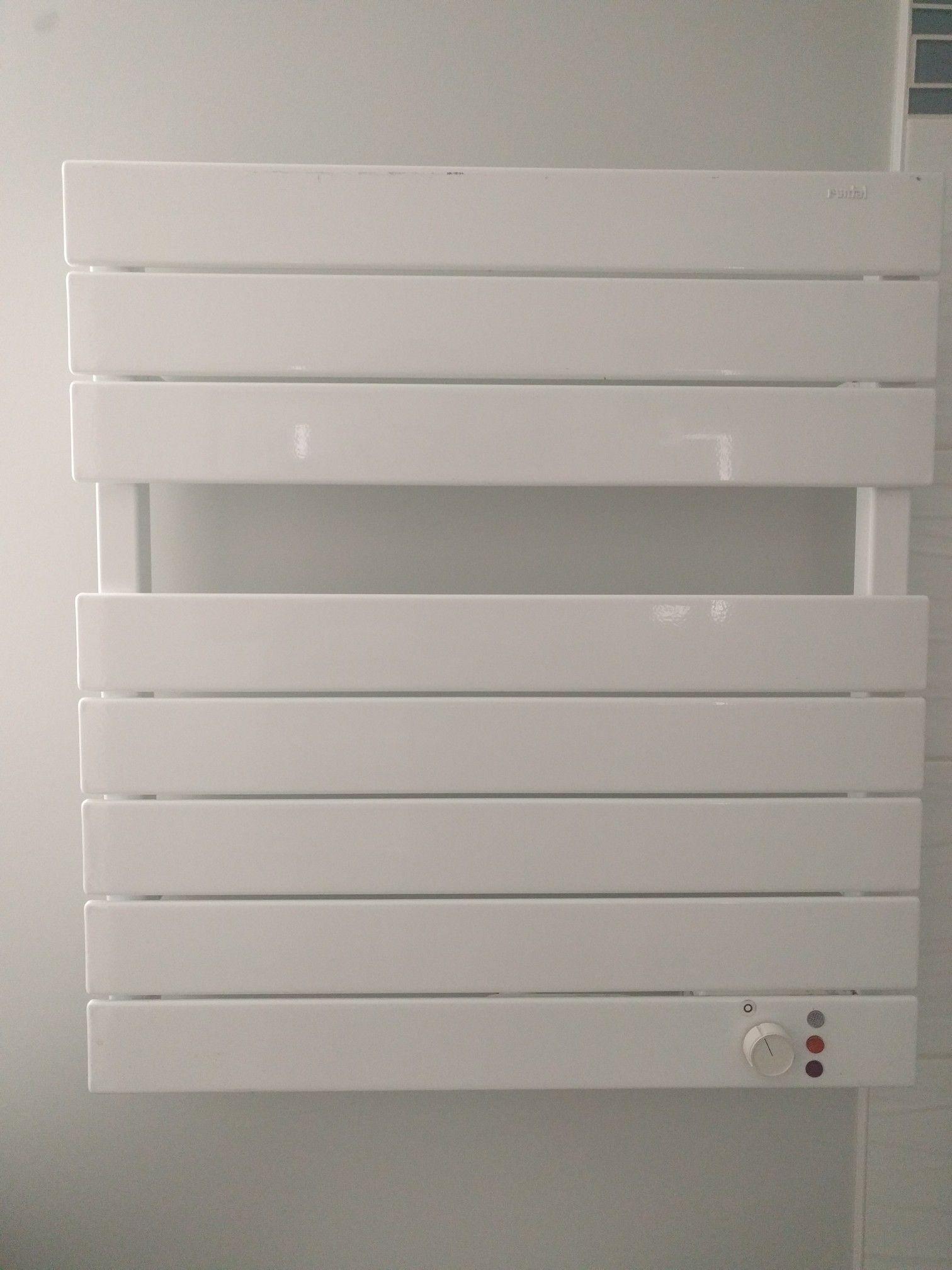 Runtal TW9/D 24x26 TOWEL WARMER
